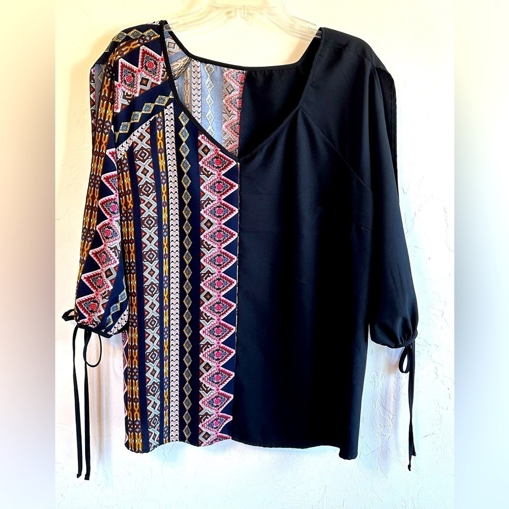 Black and Aztec Tribal Print Top with Open Tie Sleeves and V-Neck S 1X